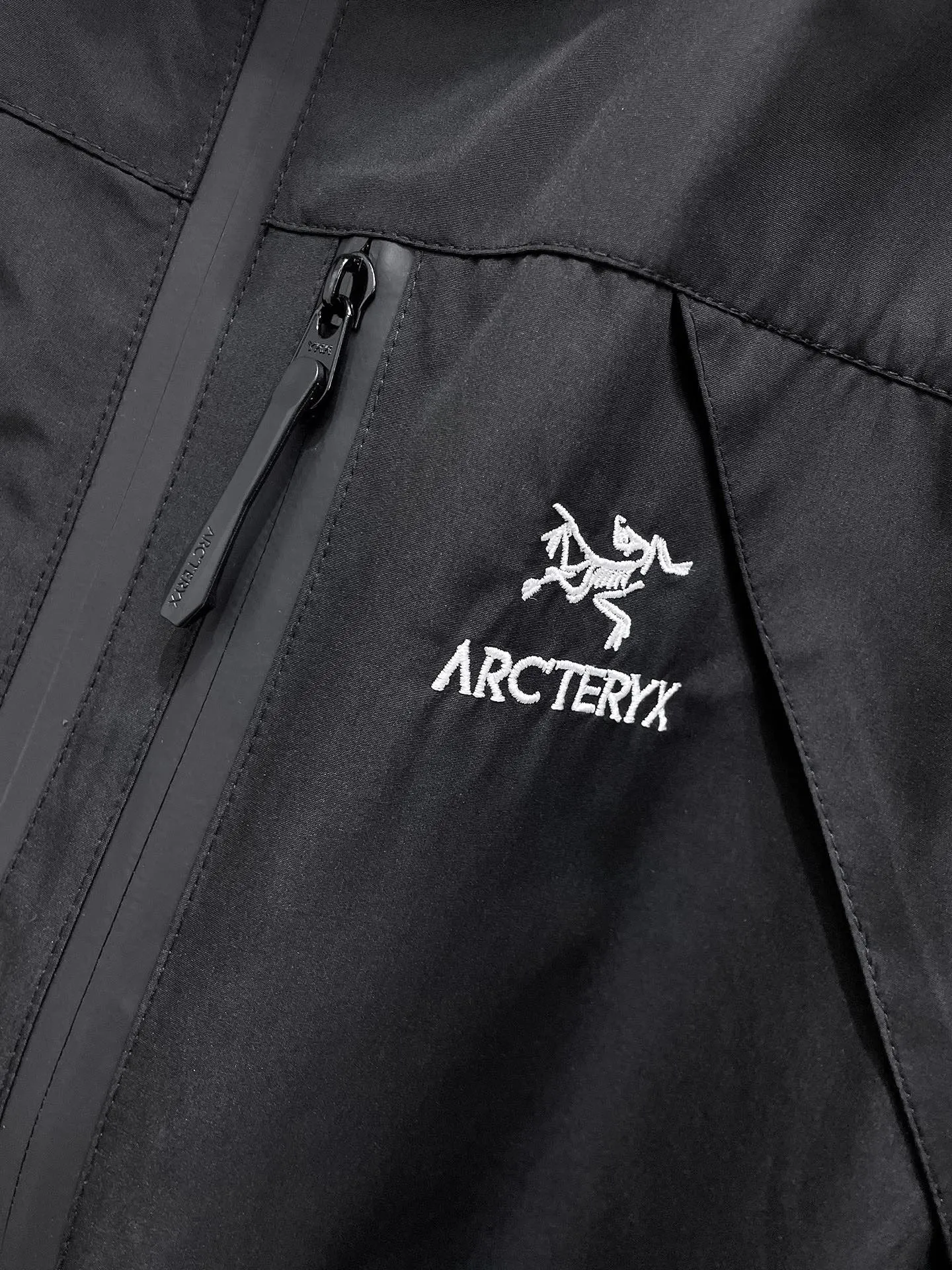 Same Style， ， 2026 New Arrival ， Original Premium Breathable ， ， ， Quality。 ， Sizes：M～3XL，
